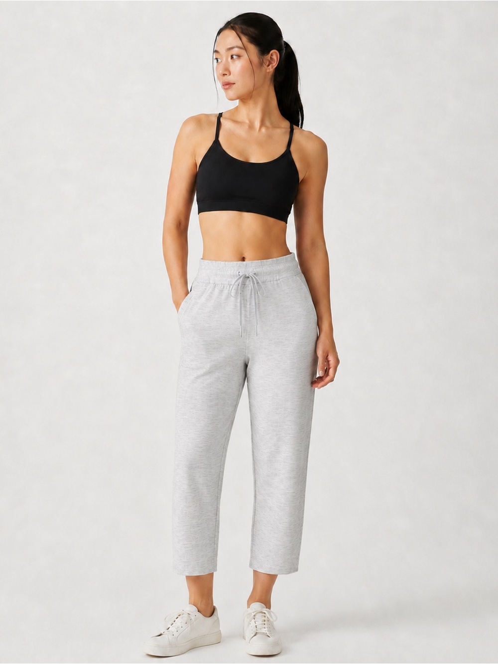 Lululemon Women’s Cropped Pants Size 4 Gray Drawstring Elastic Waist